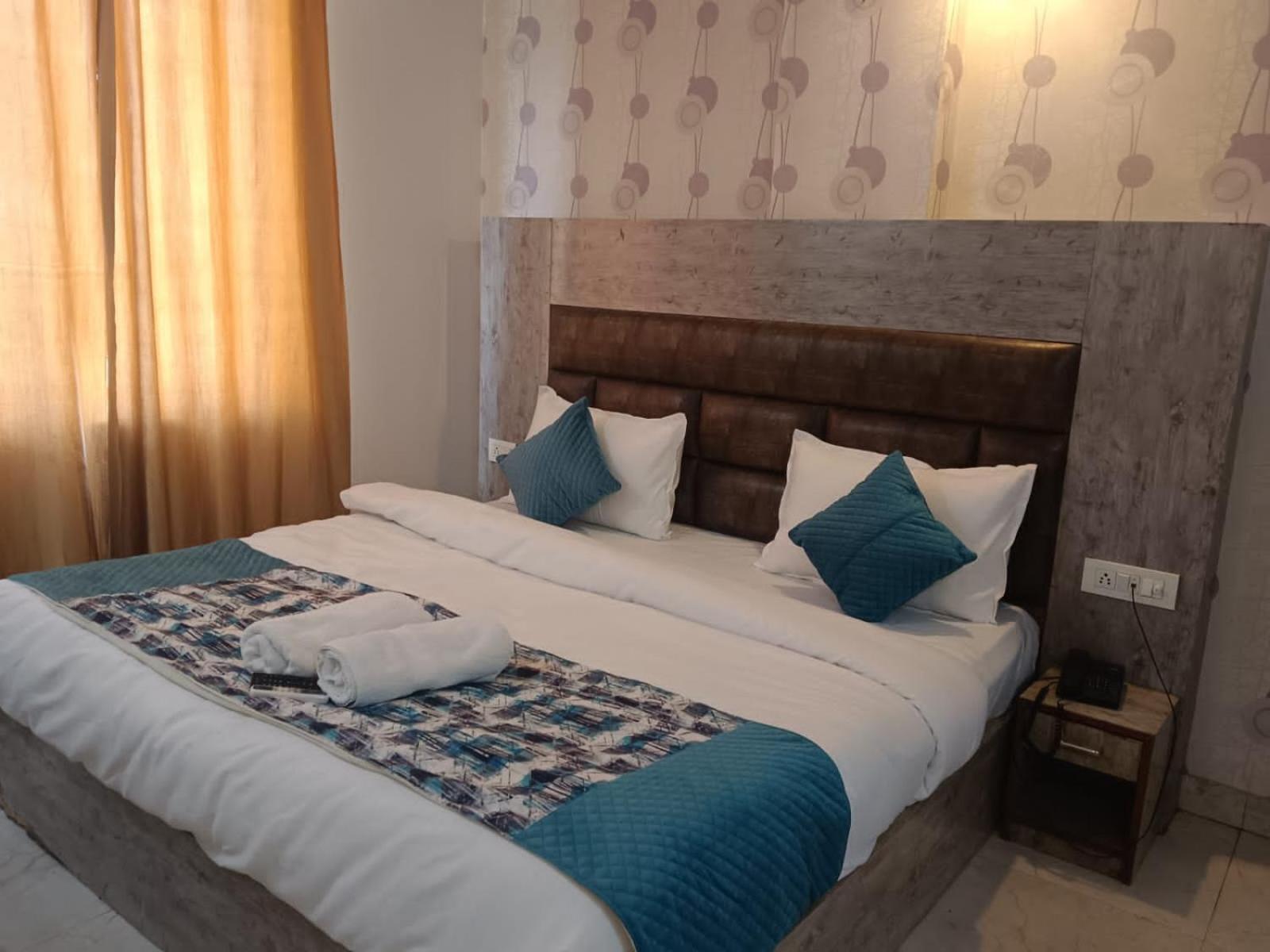 Hotel Vijaydeep Place Near Delhi Airport Нью-Делі Екстер'єр фото