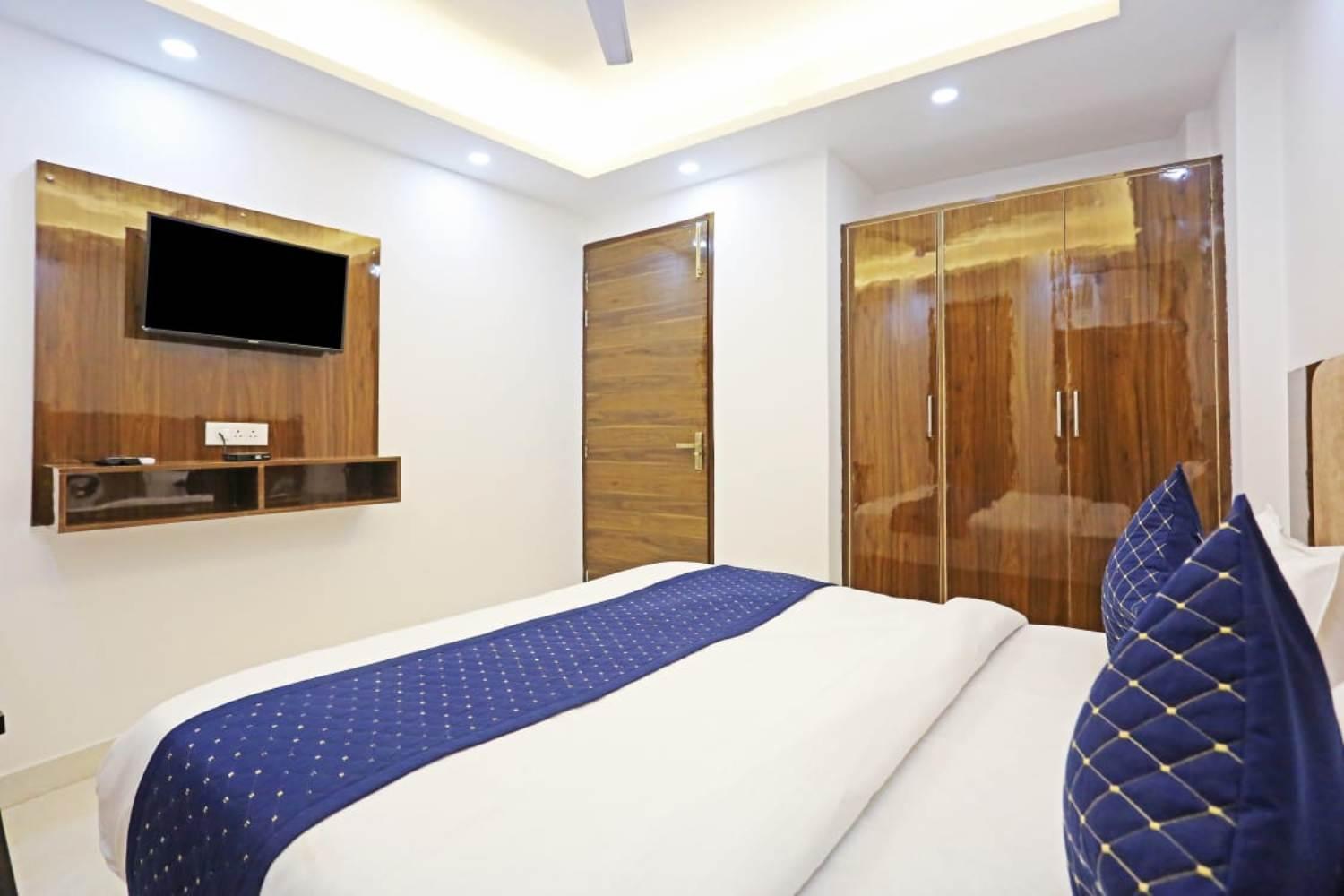 Hotel Vijaydeep Place Near Delhi Airport Нью-Делі Екстер'єр фото